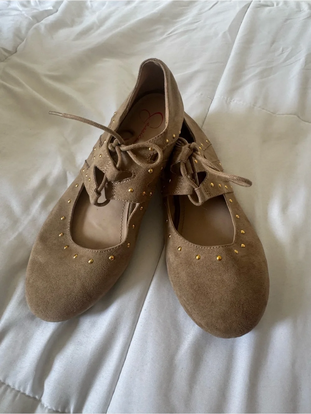 Jessica Simpson Girls Tan Suede Lace-Up Ballet Flats with Gold Studs sz 4